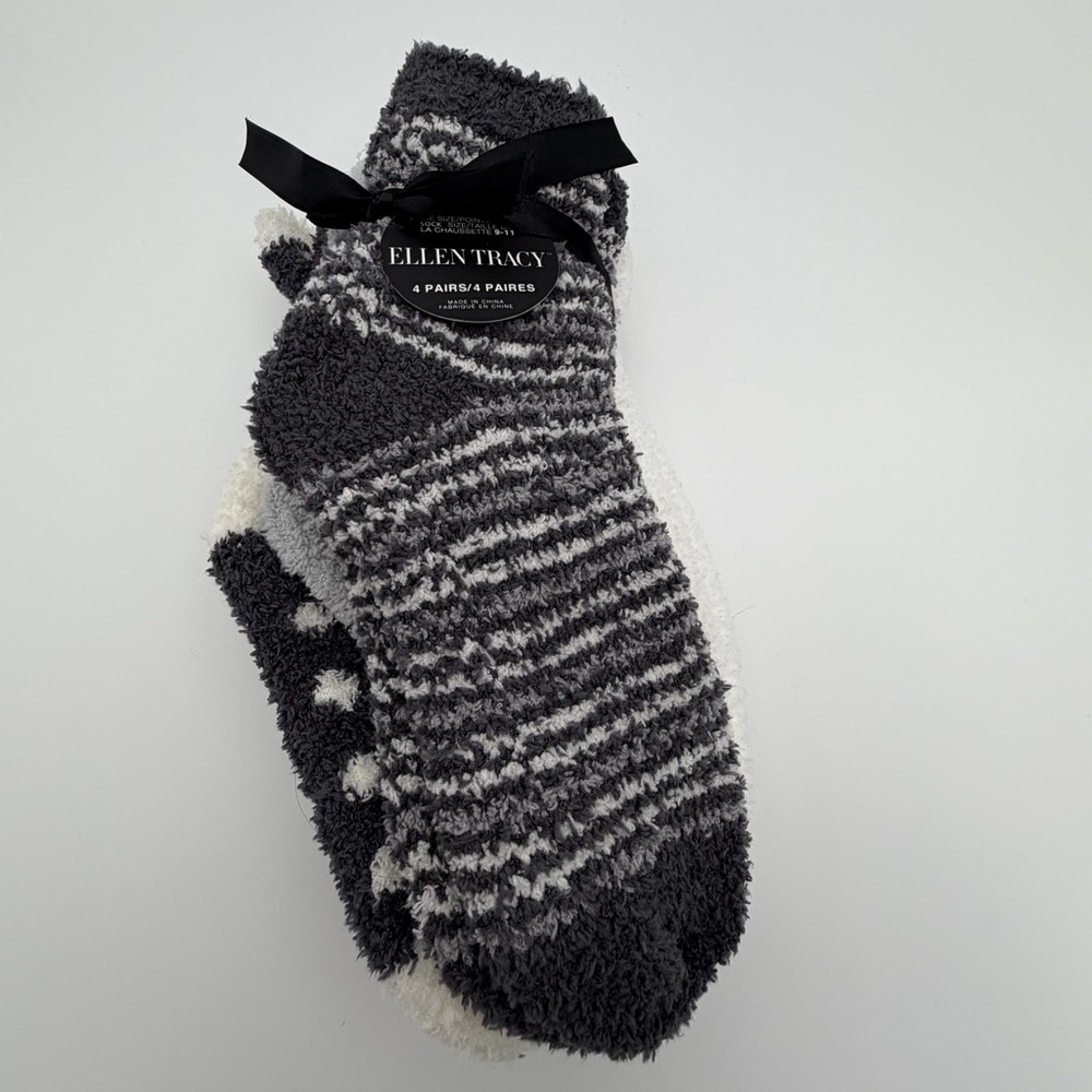Ellen Tracy Women's 4 Pair Cozy Fuzzy Socks Pack‎ Size 9-11 NWT